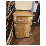 TRASH STATION / RECEPTACLE