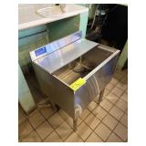 UNDERCOUNTER SS ICE BIN