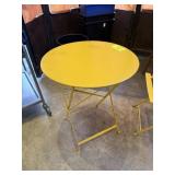 FOLDABLE METAL TABLES