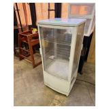 COUNTERTOP DISPLAY CASE