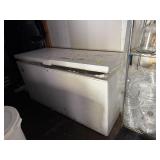 CHEST FREEZER