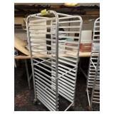BAKERS RACK ON CASTER