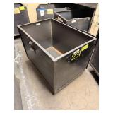 METAL BINS ON CASTERS