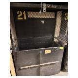 METAL CAGE ON CASTERS