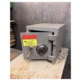 ARMOR INDUSTRIES SMALL SAFE - 12 X 12 X 12 INCH