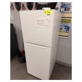 DANBURY TOP FREEZER REFRIGERATOR