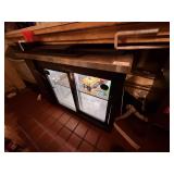 TRUE 2 SLIDING DOOR REFRIGERATOR