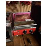 18 RED PANINI PRESS