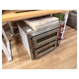 AVANTCO SMALL PIZZA OVEN