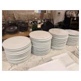 WHITE ROUND WHITE DISHES