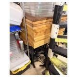 TABLE BASES AND TOPS