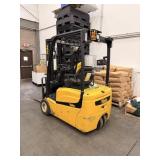 YALE ELECTRIC FORKLIFT