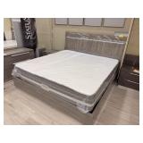 KING SIZE BED + NIGHT STAND SET