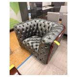 LEATHER GRAY CHAIR - 415