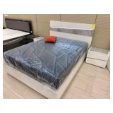WHITE / GRAY QUEEN SIZE BED SET + NIGHT STAND