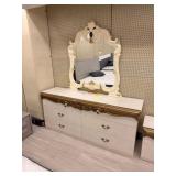 STANDING DRESSER W MIRROR