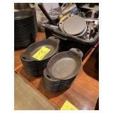 SMALL CAST IRON PAN / PLATTER