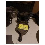 SMALL ASSORTED CAST IRON