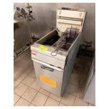 SIR LAWRENCE DEEP FRYER