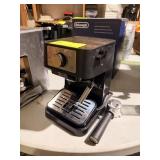 DELONGHI ESPRESSO MAKER