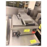 VOLLRATH FLAT PLATE PANINI PRESS