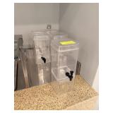 PLASTIC BEVERAGE DISPENSER