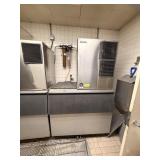 HOSHIZAKI ICE MAKER