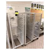 BAKERS RACK ON CASTER