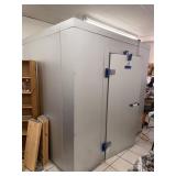 MR.WINTER WALK IN FREEZER