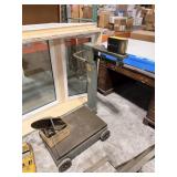 HOWE RICHARDS VINTAGE SCALE