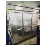 BEVERAGE AIR SS 3 DOOR HORIZON SERIES