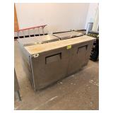 TRUE SS 2 DOOR PIZZA PREP LOWBOY