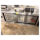 LEADER 3 SLIDING GLASS LOWBOY