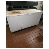 CHEST FREEZER