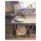 SS TABLE W UNDERSHELF AND ROUND OPENING