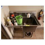 SS ONE COMPARTMENT SINK W DRAIN BOARD