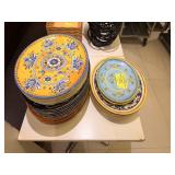 ASSORTED MELAMINE PLATES / PLATTERS