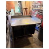 SS WORK TABLE W UNDERSHELF