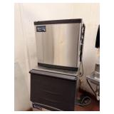 AVANTCO ICE MACHINE