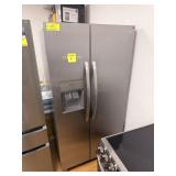 Frigidaire	Frigidaire 36' Side By Side Fridge