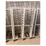 BAKERS RACK ON CASTER