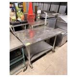 SS TABLE W UNDERSHELF