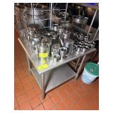 SS WORK TABLE W/ UNDERSHELF