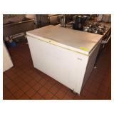 CHEST FREEZER