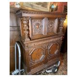 VINTAGE WOODEN CABINET