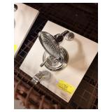 SHOWER HEAD + FAUCET DISPLAY