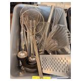 LOT OF KITCHEN TOOLS