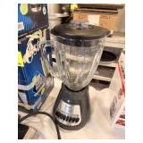 OSTER BLENDER
