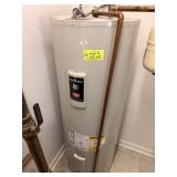 BRADFORD WHITE WATER HEATER - MODEL RE350T6
