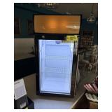 BEVERAGE AIR COUNTERTOP DISPLAY COOLER -